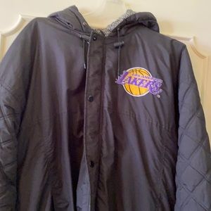 Starter official LA jacket size medium great cond.